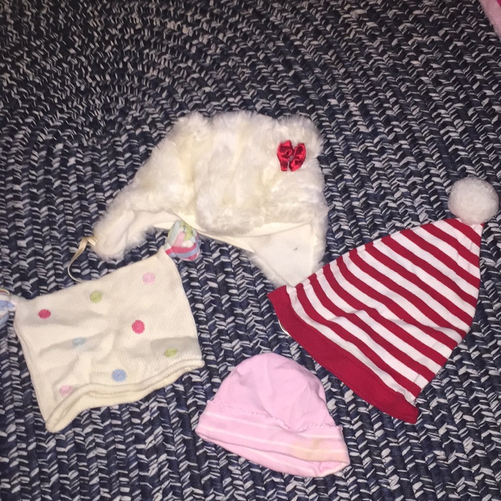 set of Baby hats